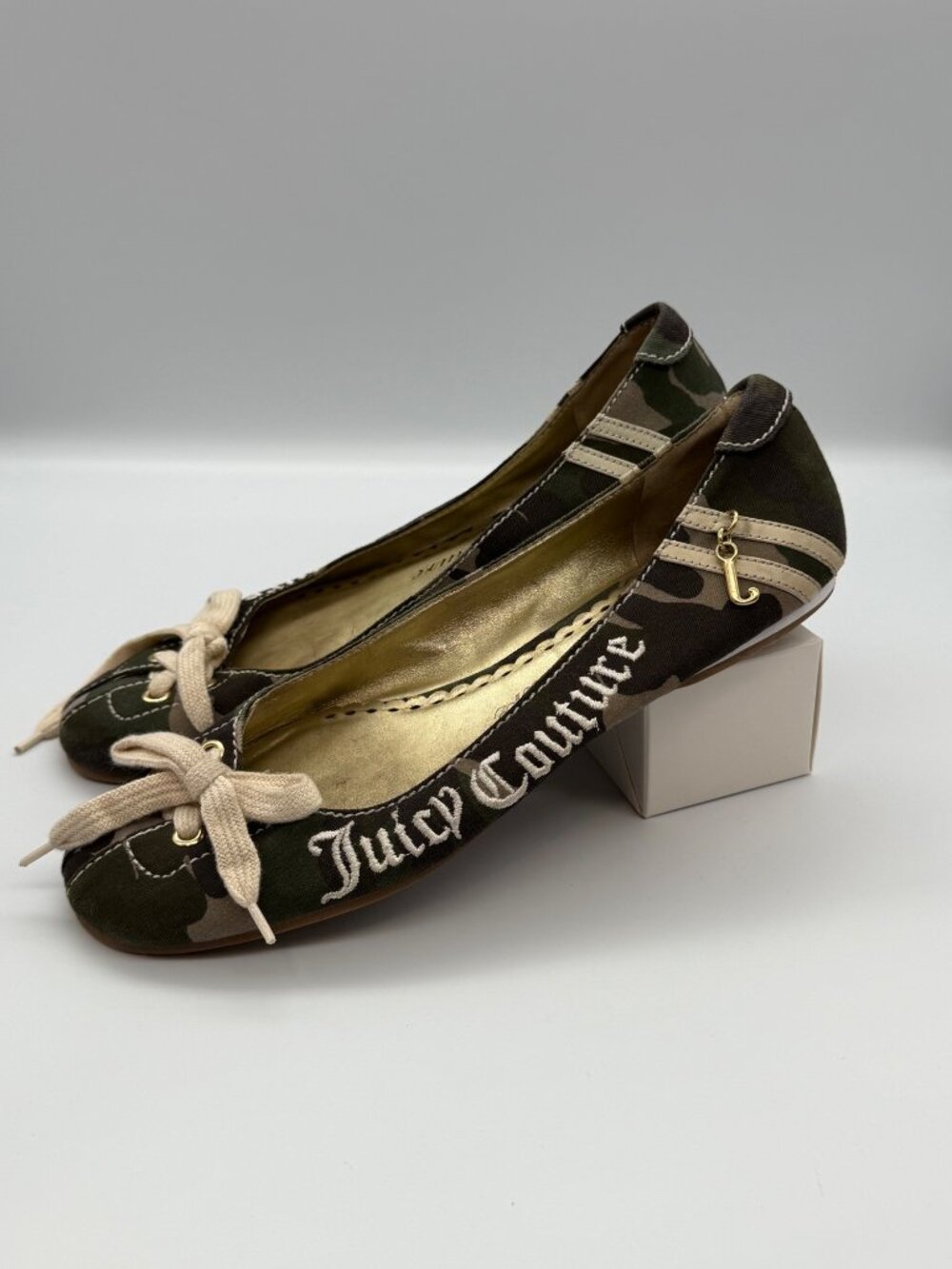 Y2k Rare Juicy Couture Women's Green Camo Mara Ballet Ballerina Flats w/ bow & s